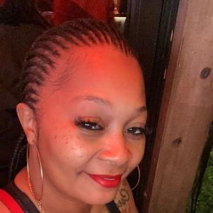 Meet your Posher, Travonna